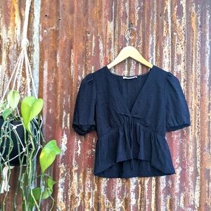 oak + fort cropped puff sleeve peplum top